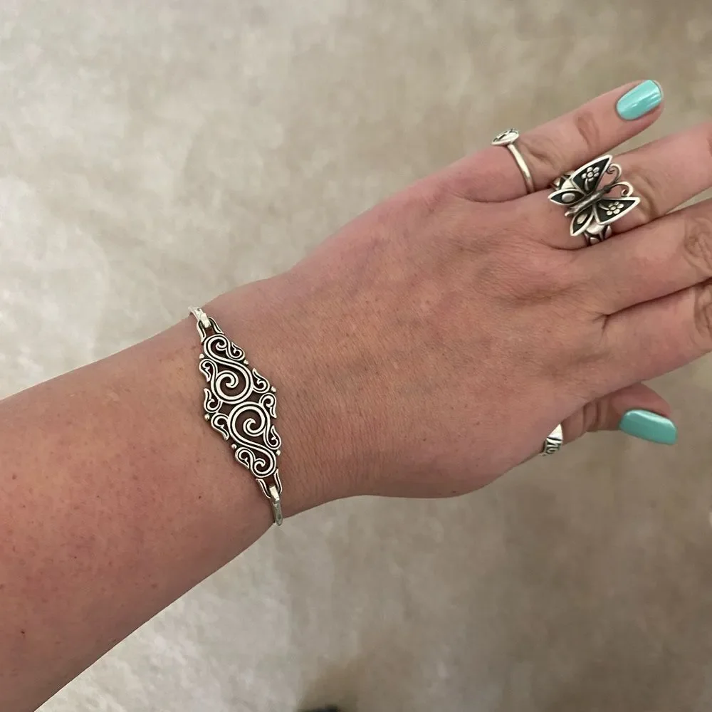James Avery Retired Sorrento Hook On Bracelet(L)